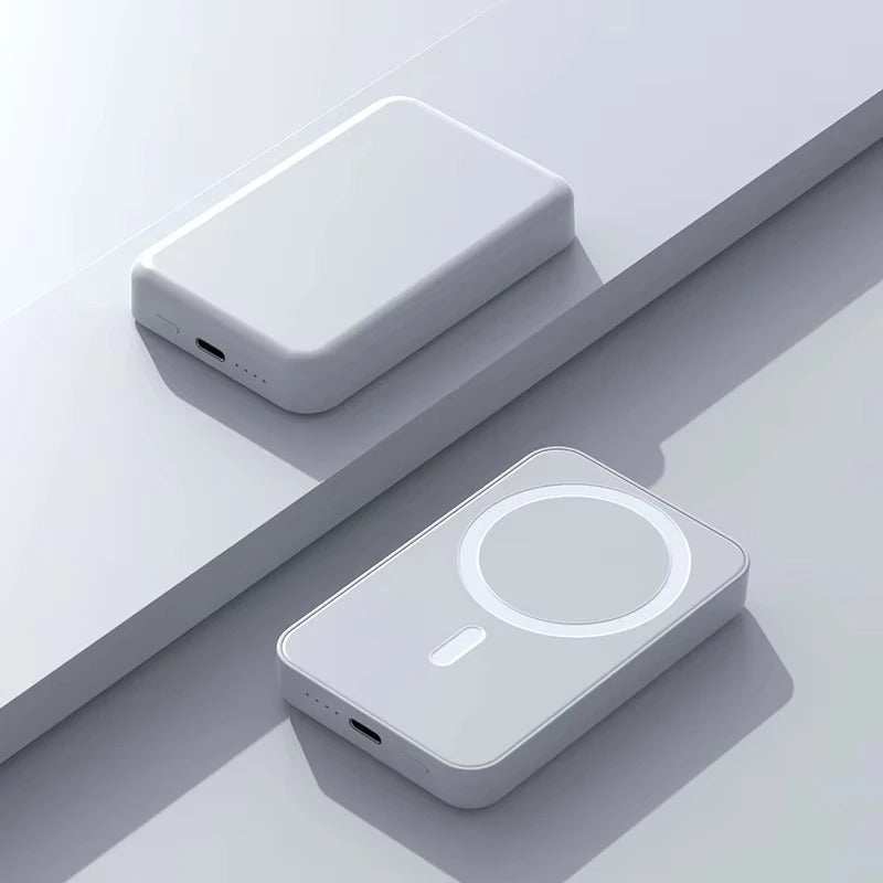 MagnaGear 20W Magnetic Wireless Power Bank 10000mAh
